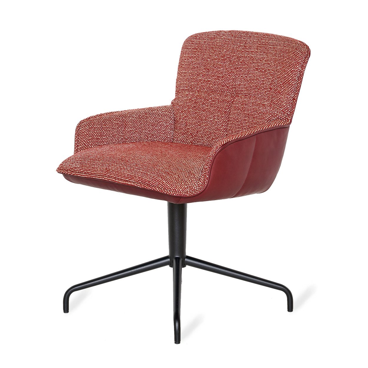 Marla Armchair Low in rot-weiß meliertem Stoff Sahco Safire mit rotem Leder Adora und schwarzem Fußkreuz, schräg von vorn