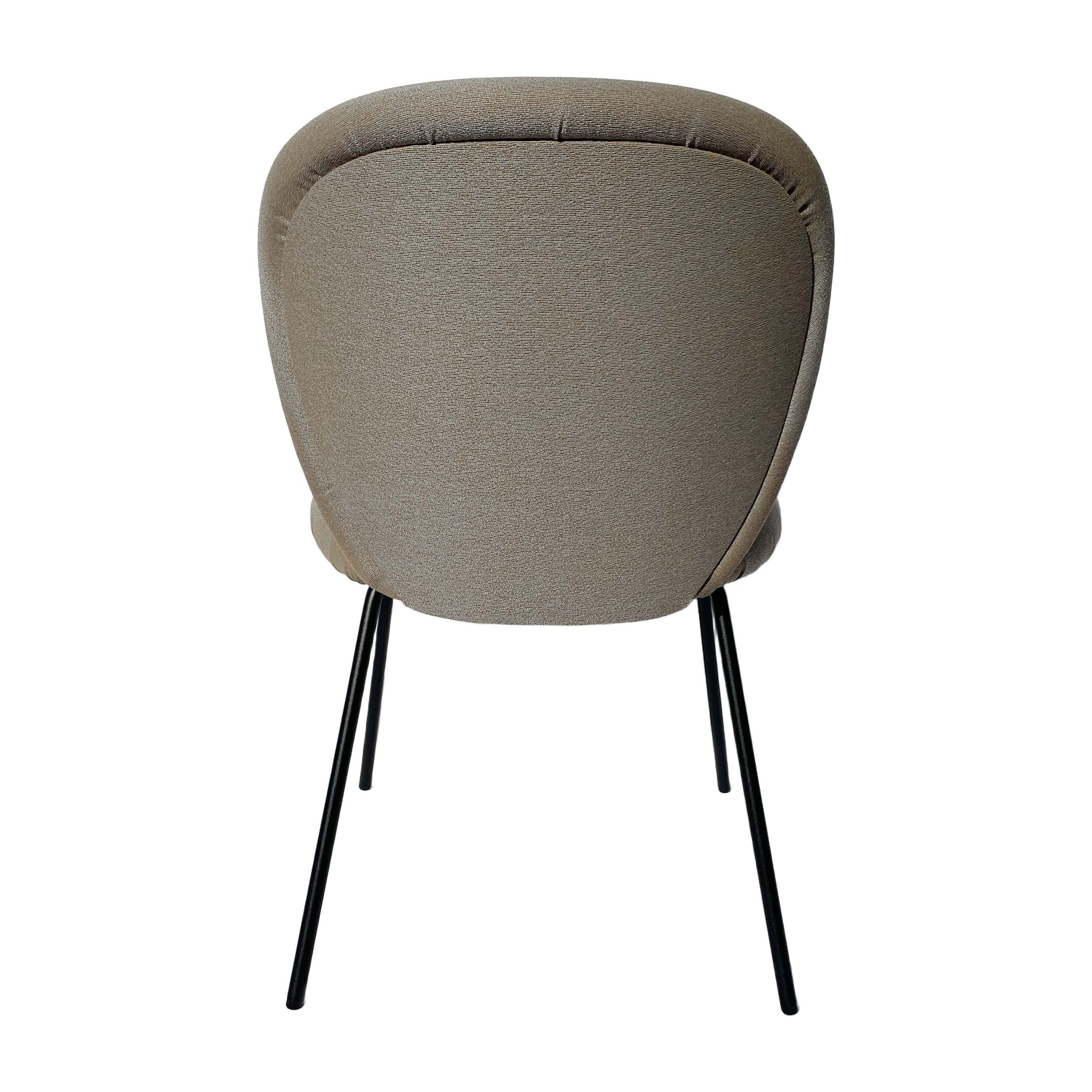 Ona Chair – Stoff Shake Jade – Stahlgestell Tiefschwarz