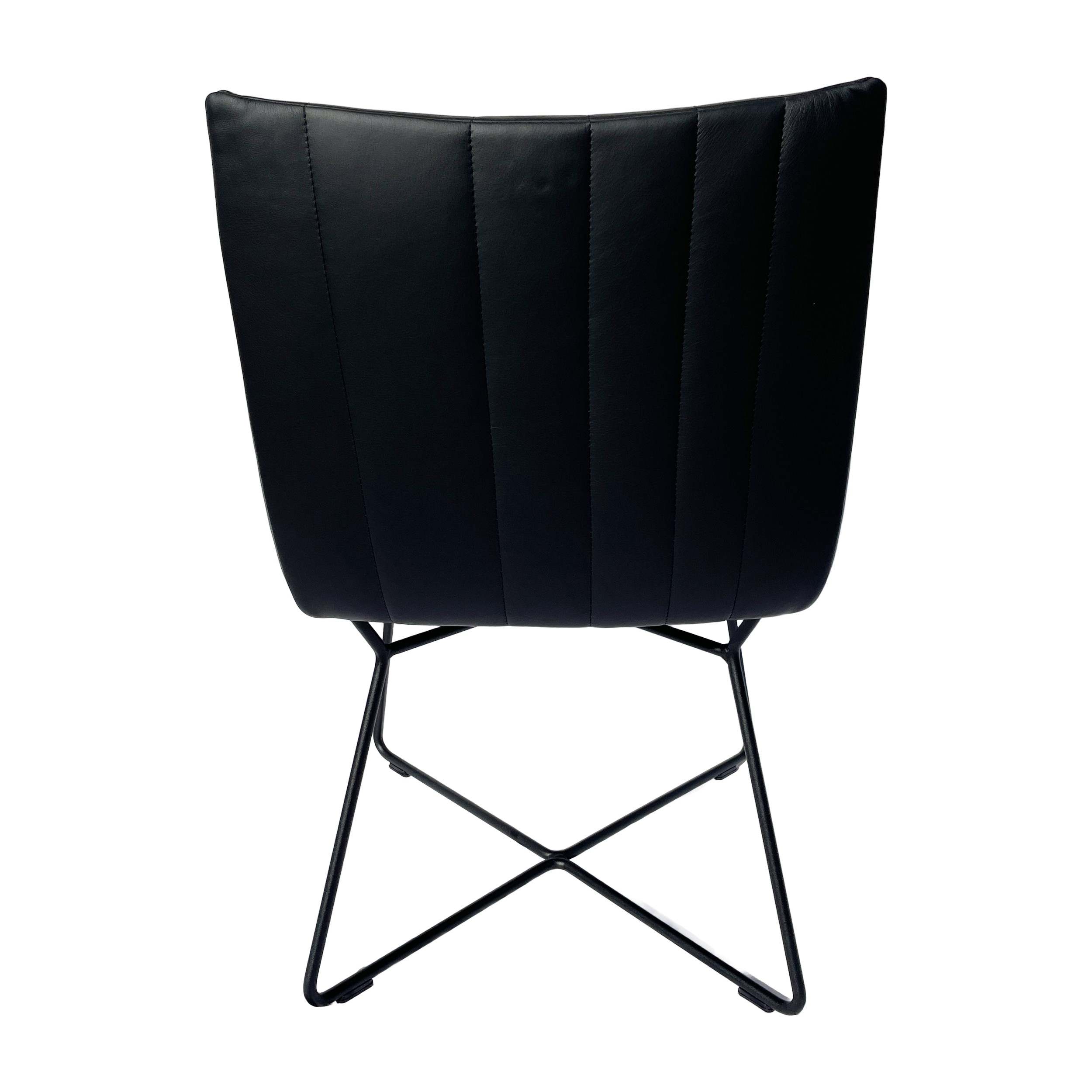 Rubie Armchair Low – Leder Sahara Ebony 60009 – Drahtgestell Tiefschwarz